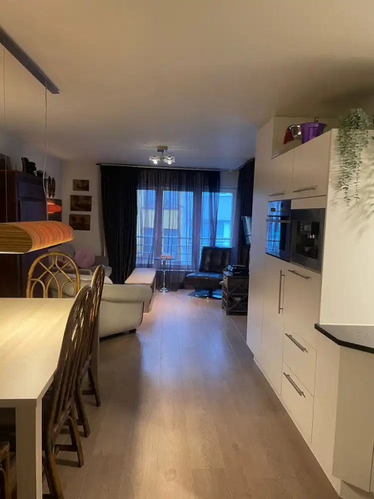 Lichtrijk appartement met zijdelings zicht op de haven in hartje Oostende foto 31