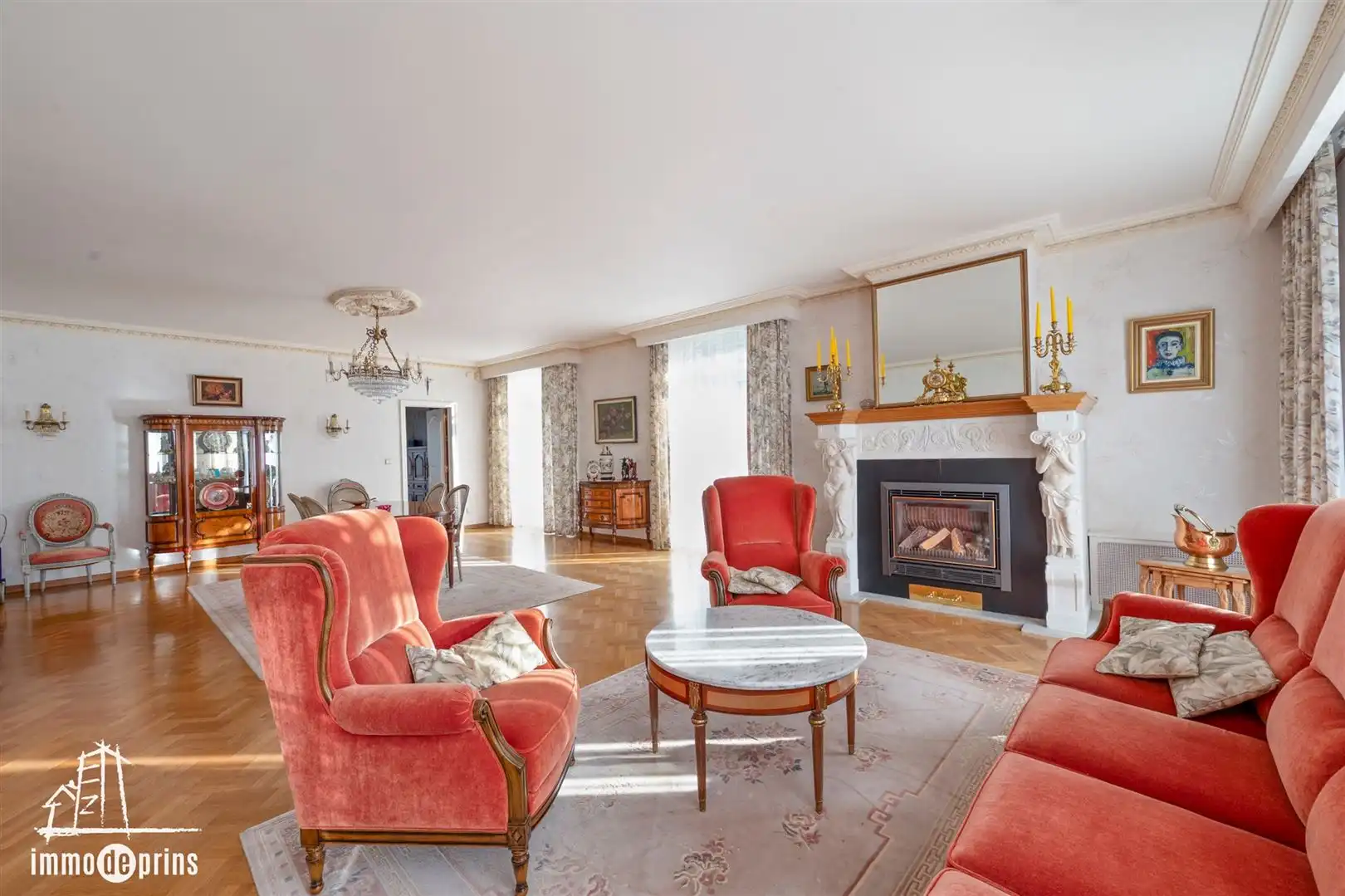 Villa, open bebouwing foto 10