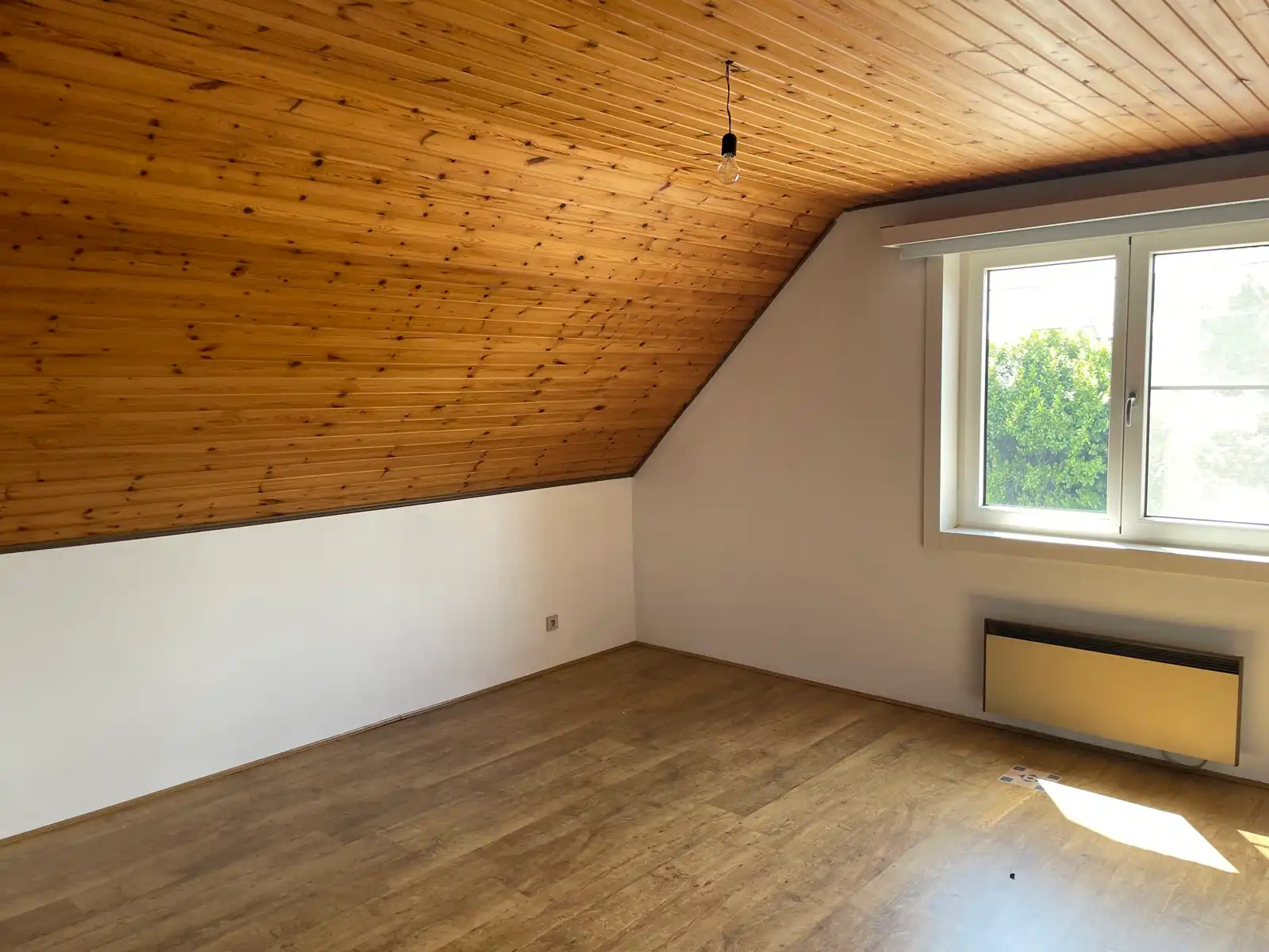 Leemans immobiliën biedt u deze woning aan op een centrale ligging in Asse foto 19