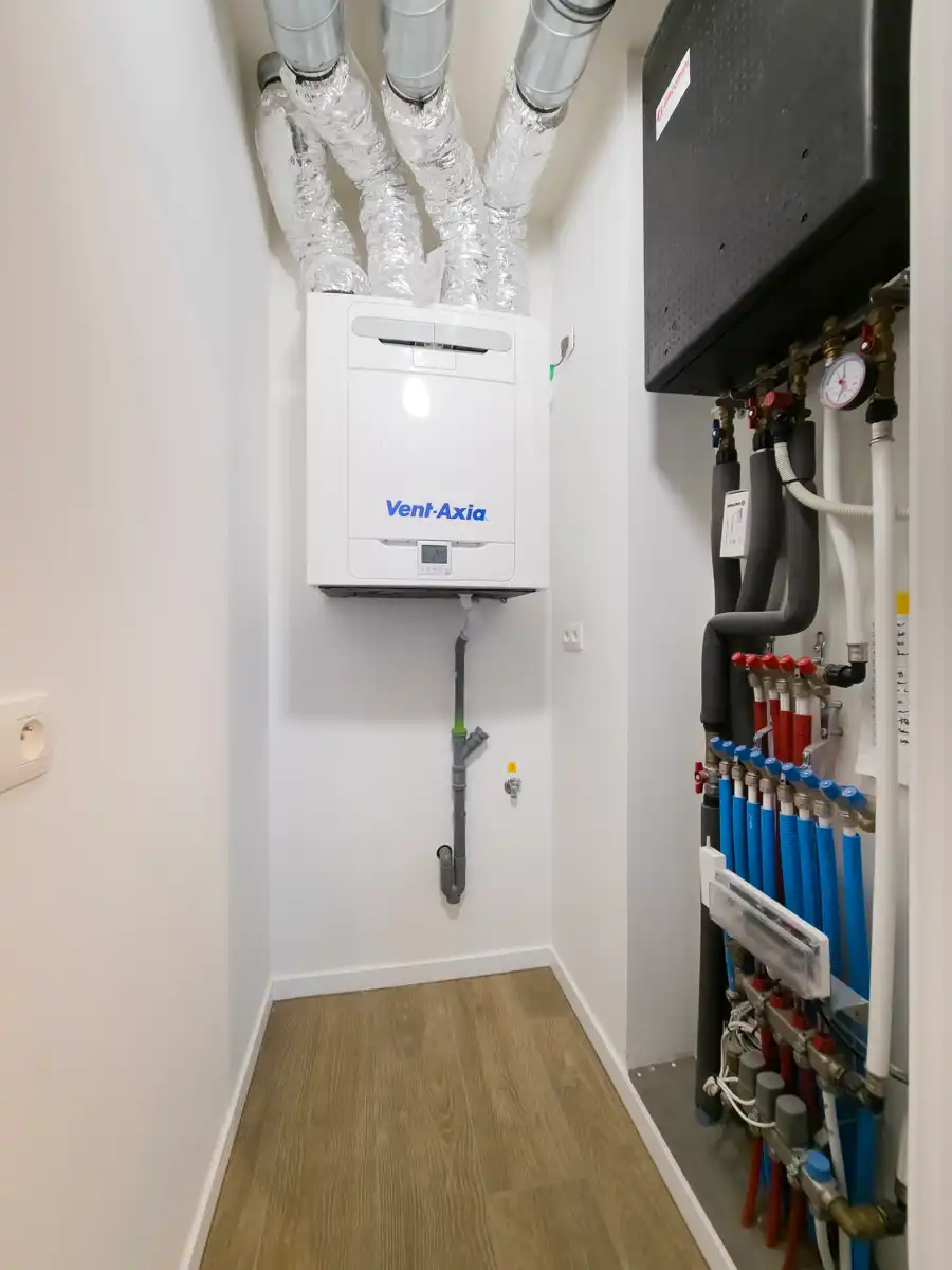 1-slpk app. met terras en zicht op Schelde foto 11