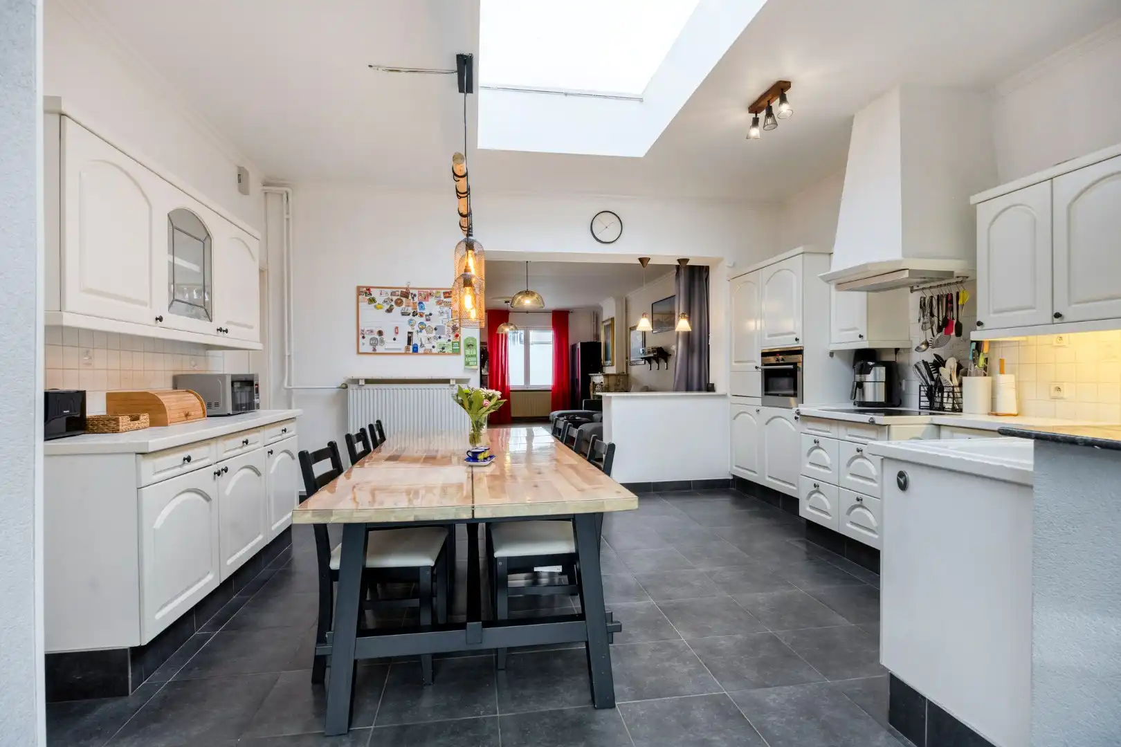 Woning met 3 ruime slaapkamers, bureau, tuin , kelder en zolder in Kessel-Lo! - EPC 198 kWh/m² - bewoonbare opp. 233 m² foto 6