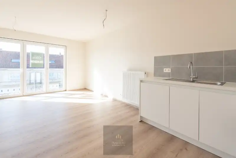 Recent appartement met één slaapkamer, parkeerplaats en kelderberging. foto 14