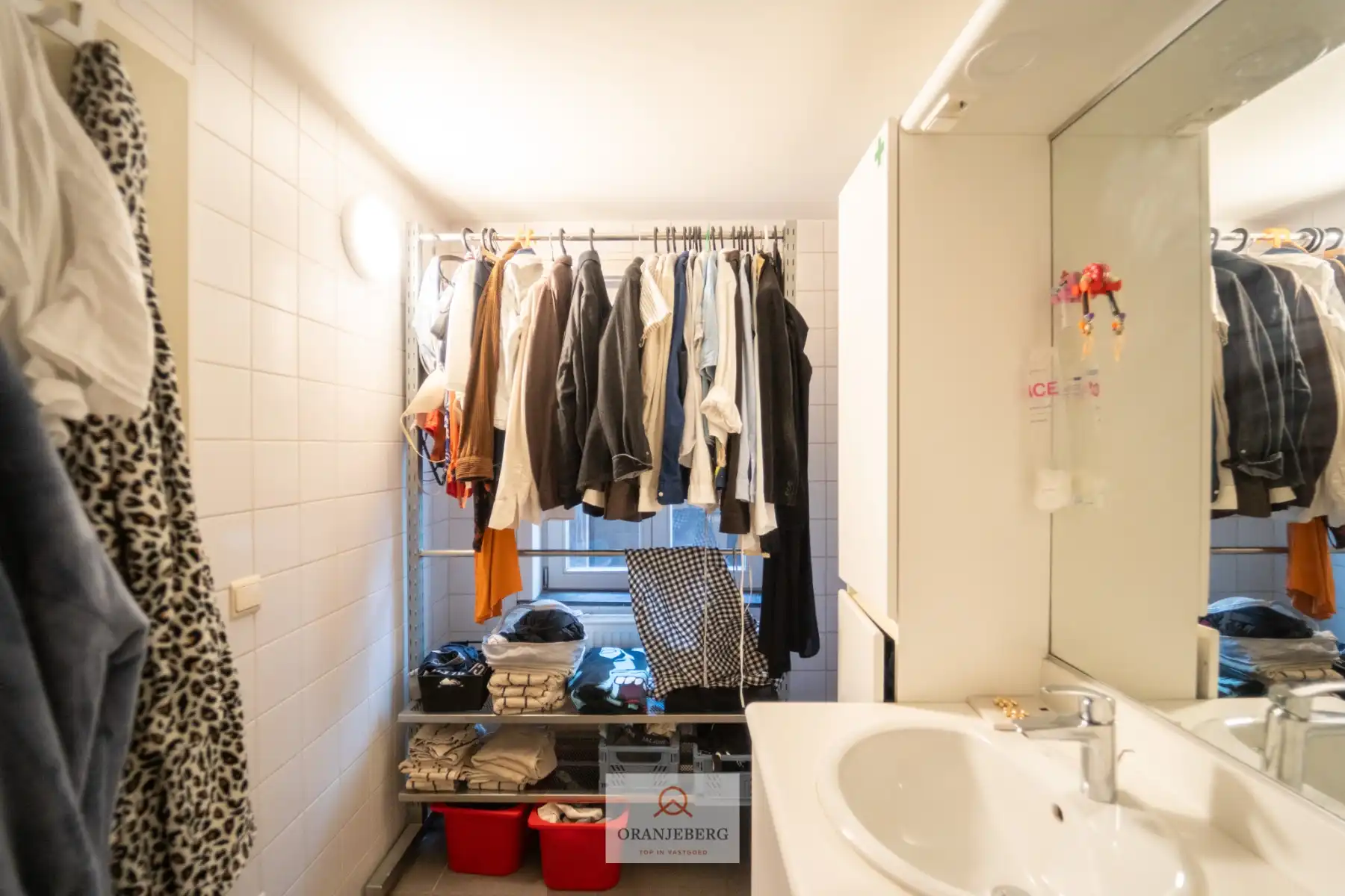 Uniek gelegen appartement in hartje Gent op het Sint-Baafsplein foto 13