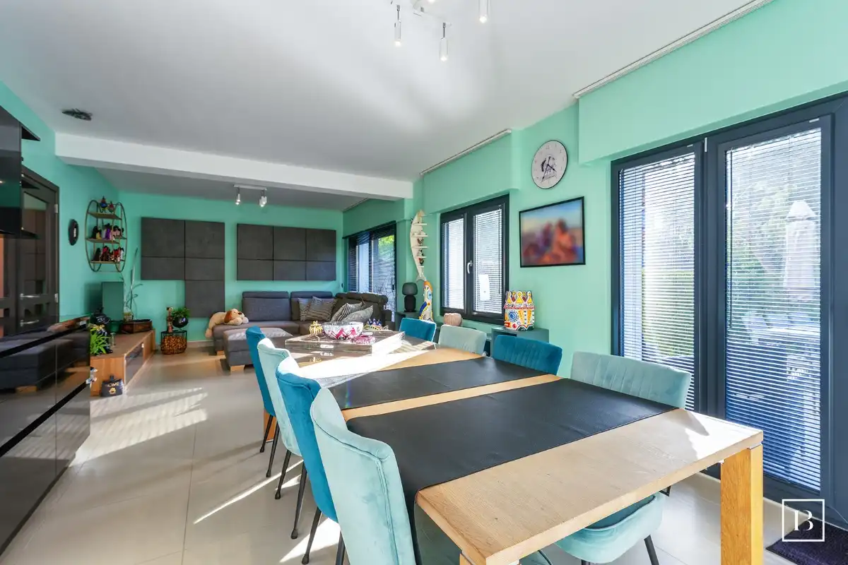 Mooi afgewerkte woning met leuke tuin in de Concessie foto 5