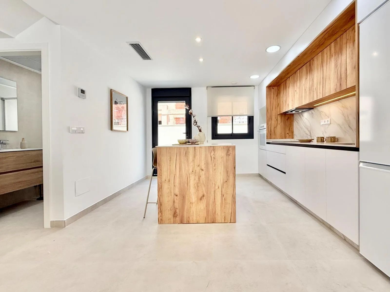 Wonen met stijl onder de Spaanse zon – moderne nieuwbouwwoningen in het hart van de Costa Blanca foto 6