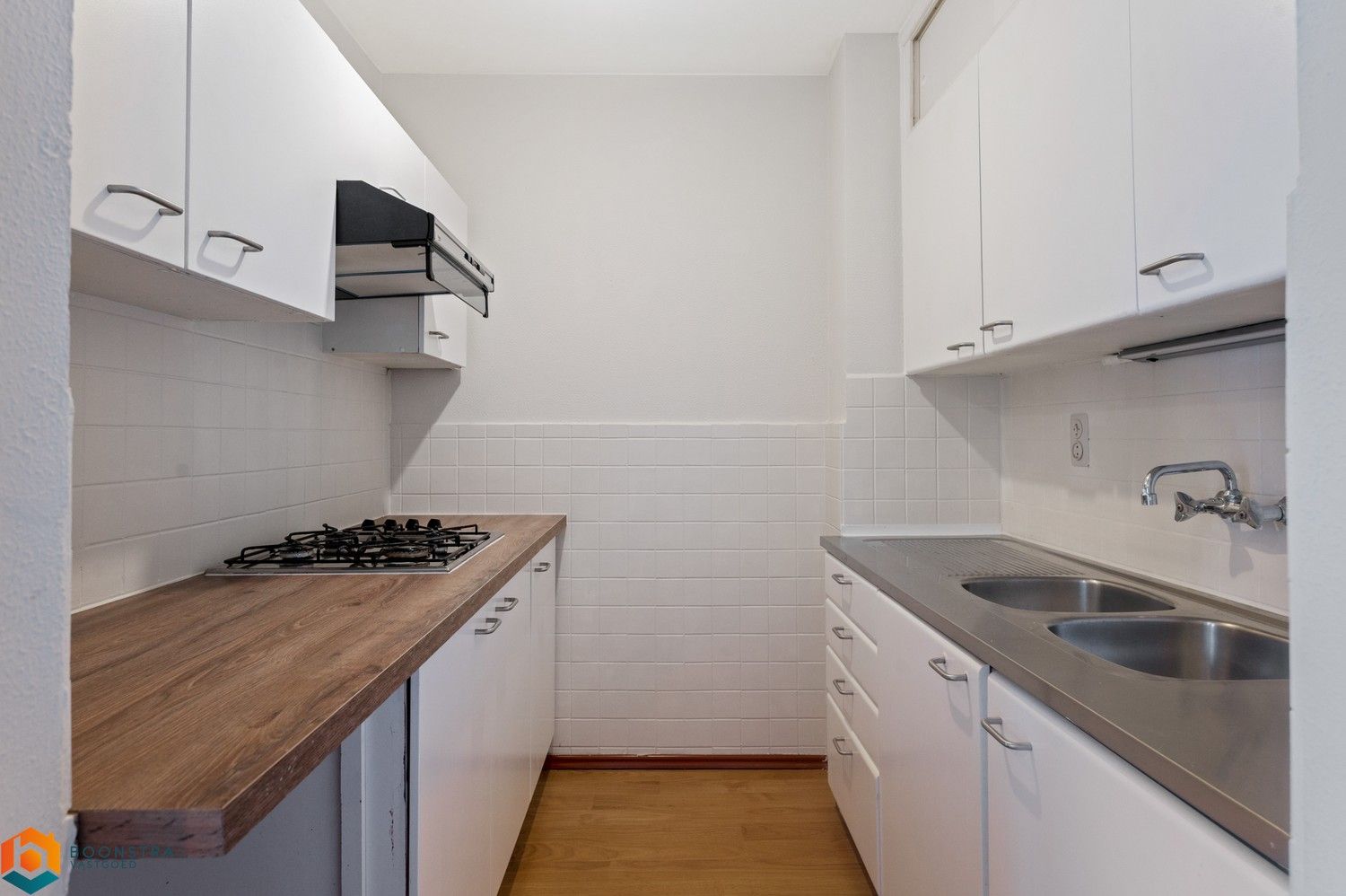 Lichtrijke studio met terras te Mechelen foto 7