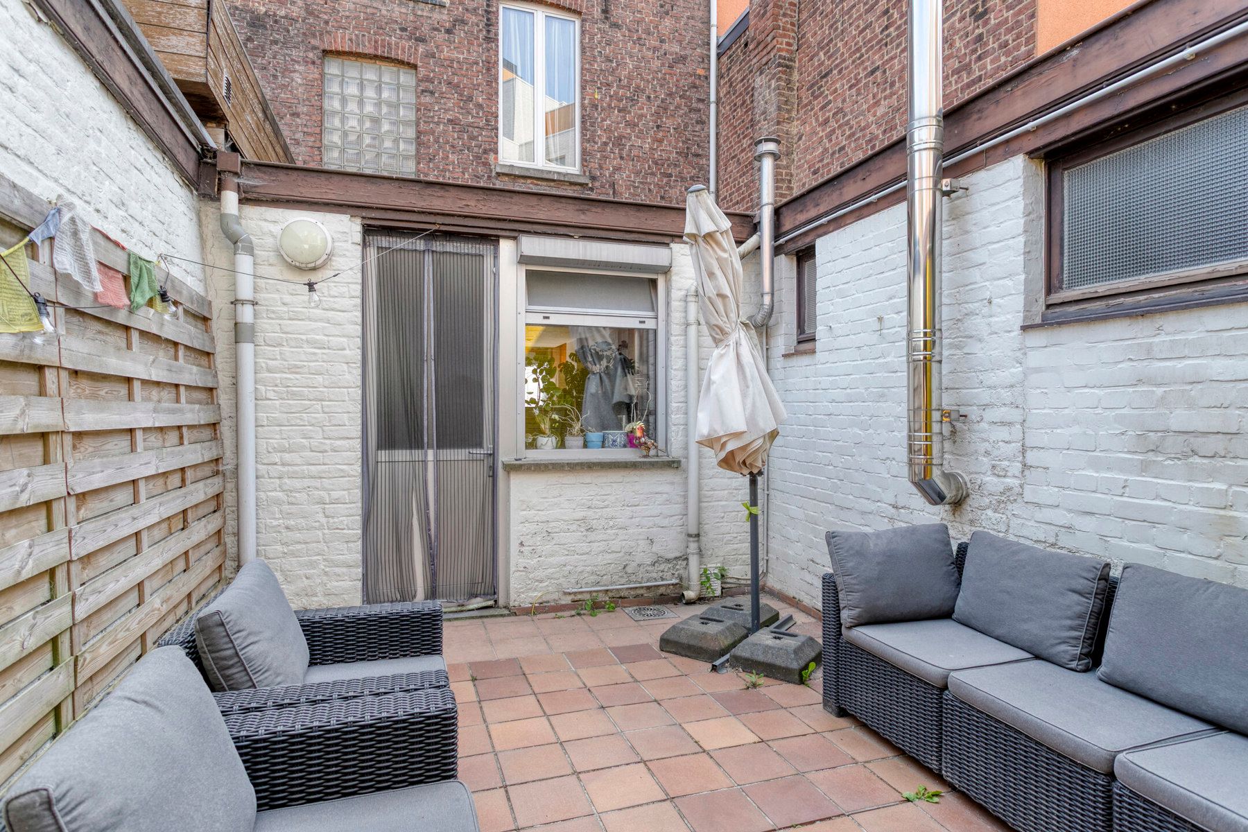 Goedgelegen woning met 4 slaapkamers !! foto 15