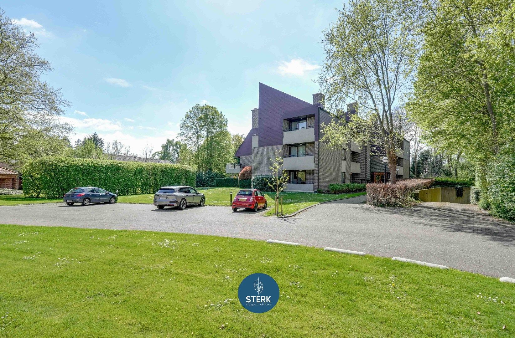 ROYAAL APPARTEMENT MET RUIM TERRAS GELEGEN IN HET UNIEKE PARKDOMEIN PETERSHEIM !  foto 38
