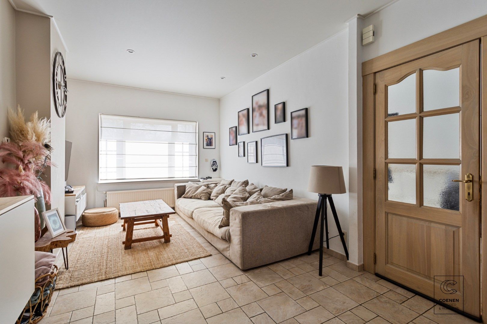 Instapklare woning met 3 slpk's op een toplocatie te Schoten! foto 2