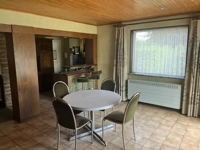 Karaktervolle woning op uitzonderlijk ruim perceel nabij het centrum van Diepenbeek! foto 10