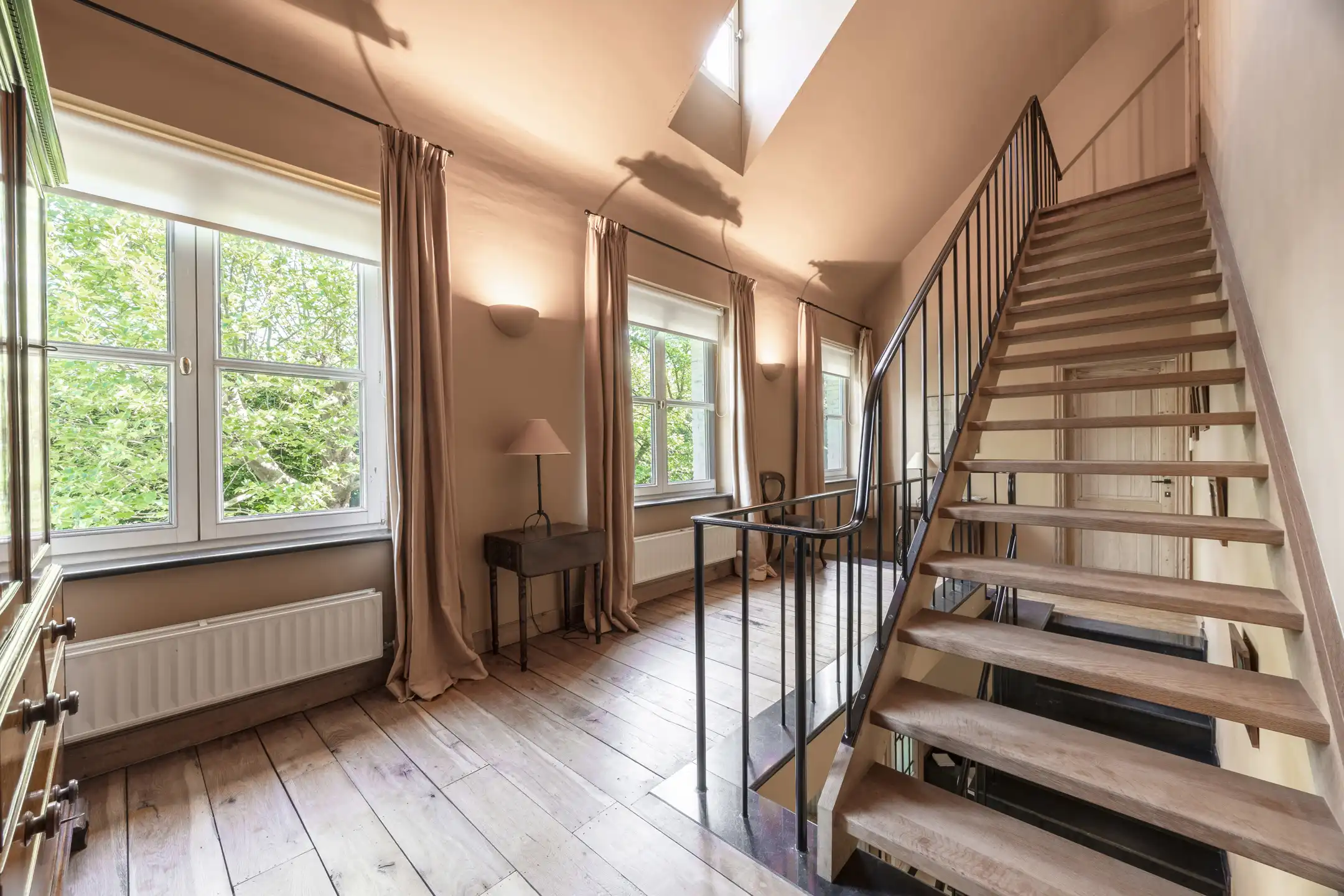 Unieke parel op royaal perceel (3.877 m²) met bouwgrond foto 35