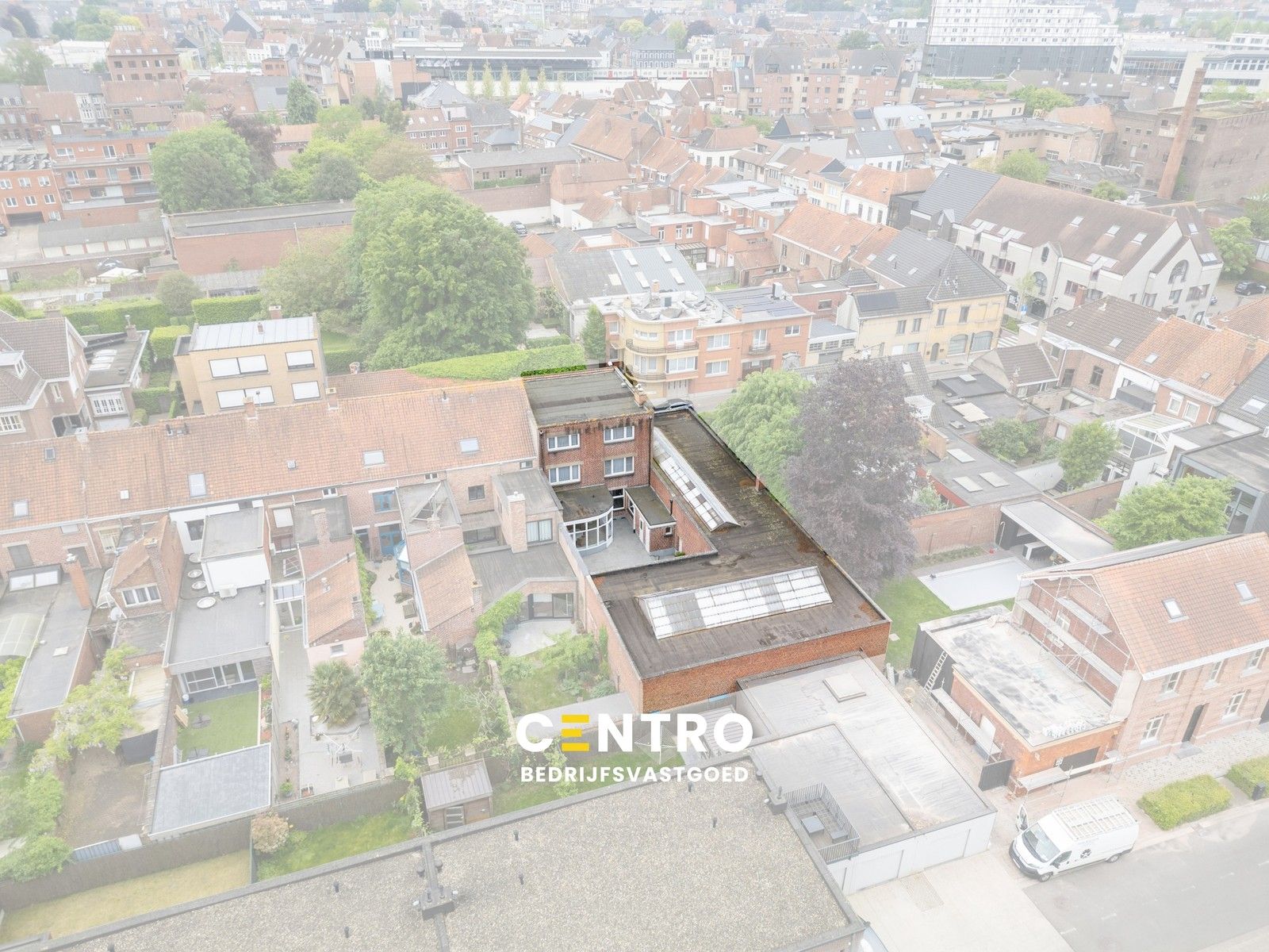 ()=>{if(producerUpdateValueVersion(node),producerAccessed(node),node.value===ERRORED)throw node.error;return node.value} Spinnersstraat 11-13 - 8800 Roeselare