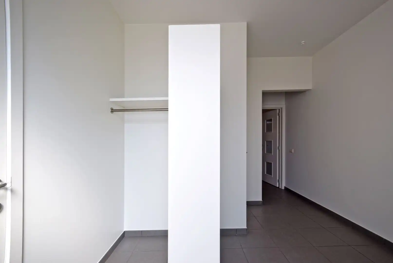 VOLLEDIG GERENOVEREERDE WONING foto 14
