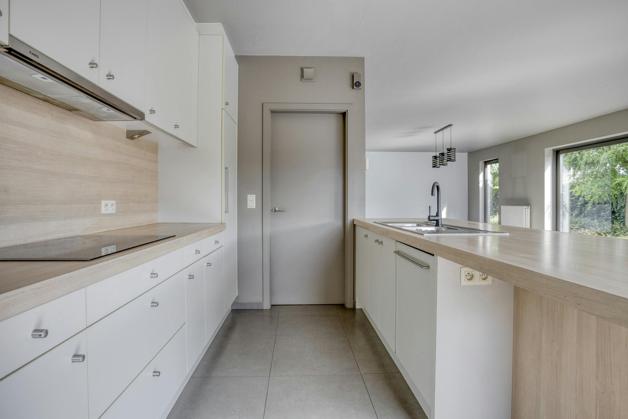 Rustig gelegen huis te koop nabij het centrum van Lichtaart foto 7