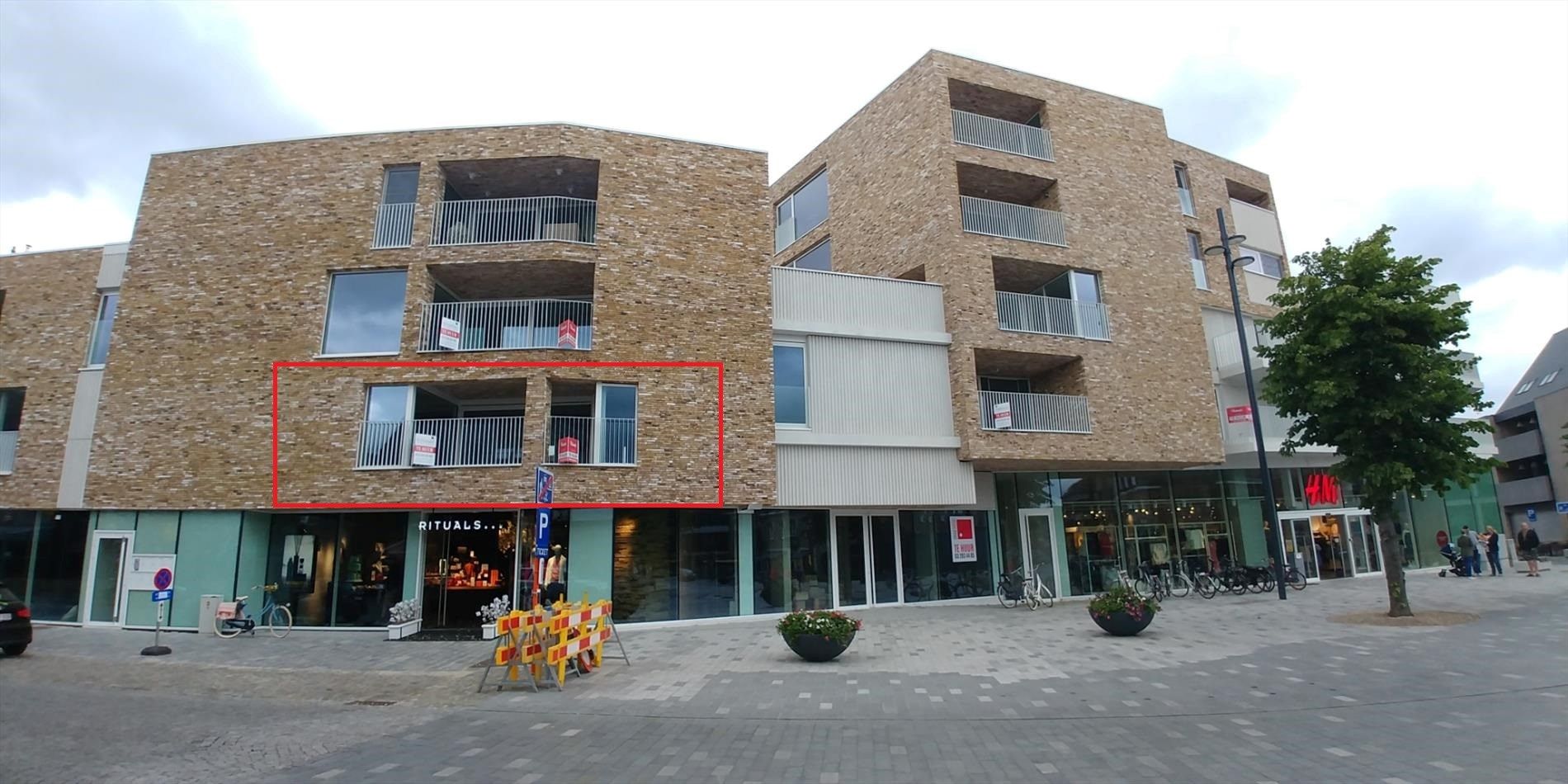 Exclusief ruim appartement in het centrum (2 slpk) foto {{pictureIndex}}