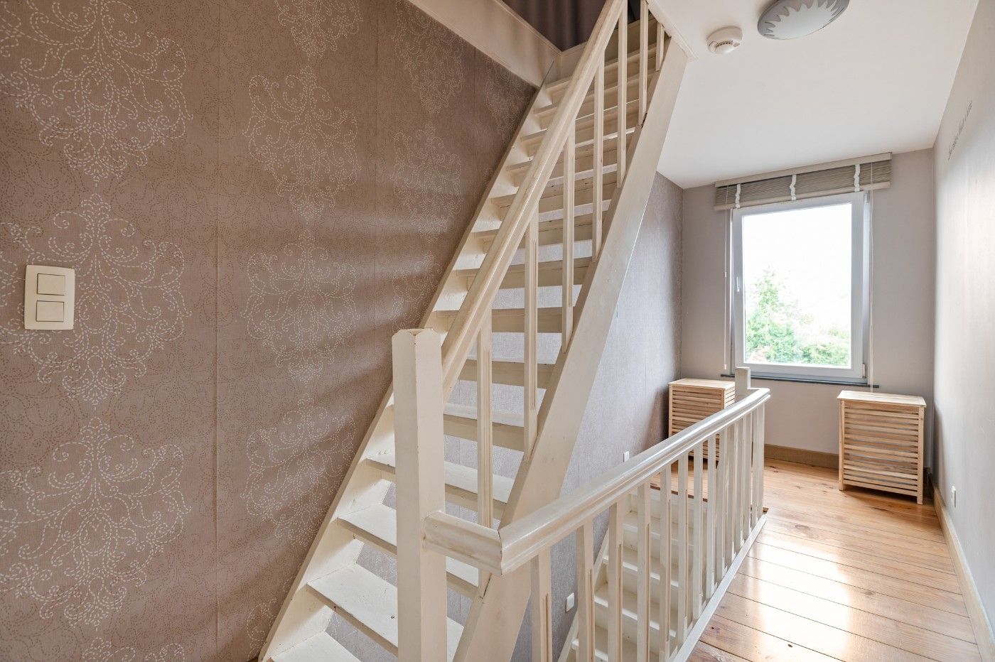 Vrijstaande woning met 3 slpk., brede oprit en tuin foto 15