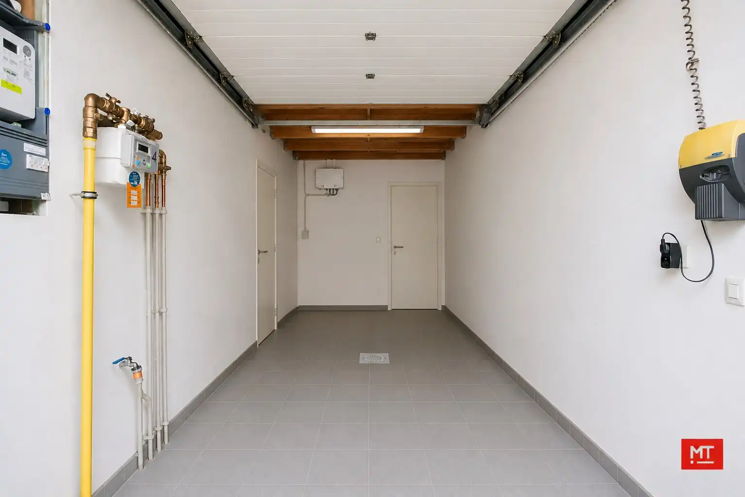 Instapklare woning met 3 slaapkamers, tuin en garage in het centrum van Passendale foto 25
