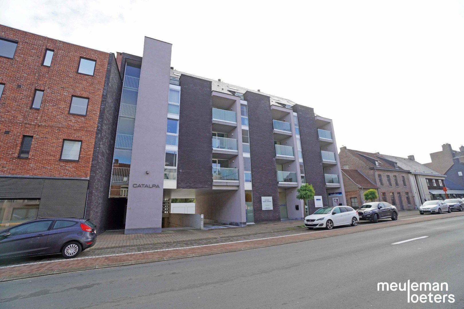 Centraal gelegen garagebox in het centrum van Oostkamp foto 3