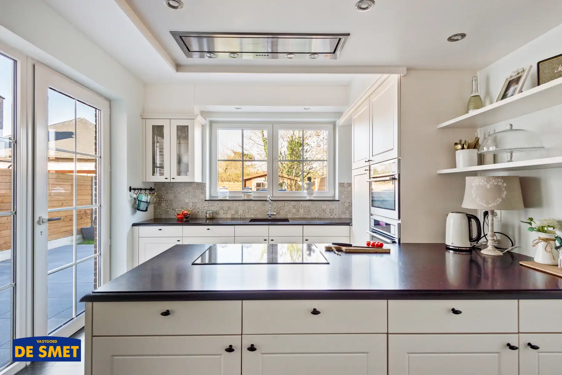 Recente, zéér goed onderhouden ééngezinswoning foto 2