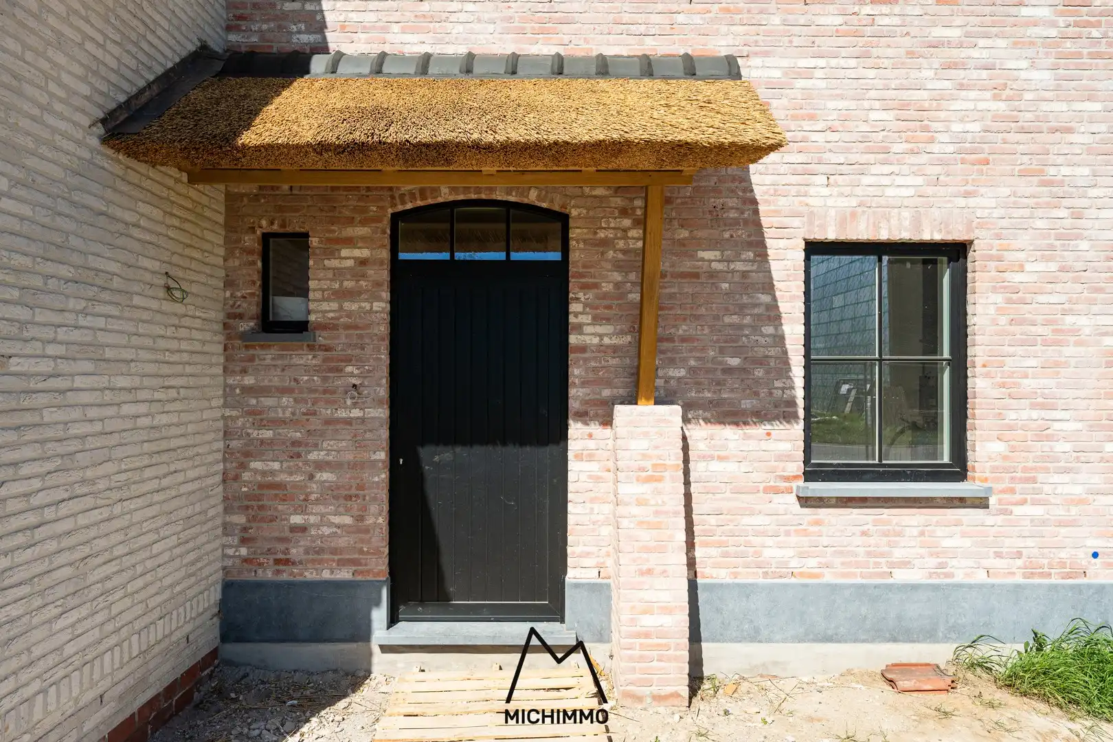 Fantastische nieuwbouwwoning met vier slaapkamers op hele leuke locatie. foto 33
