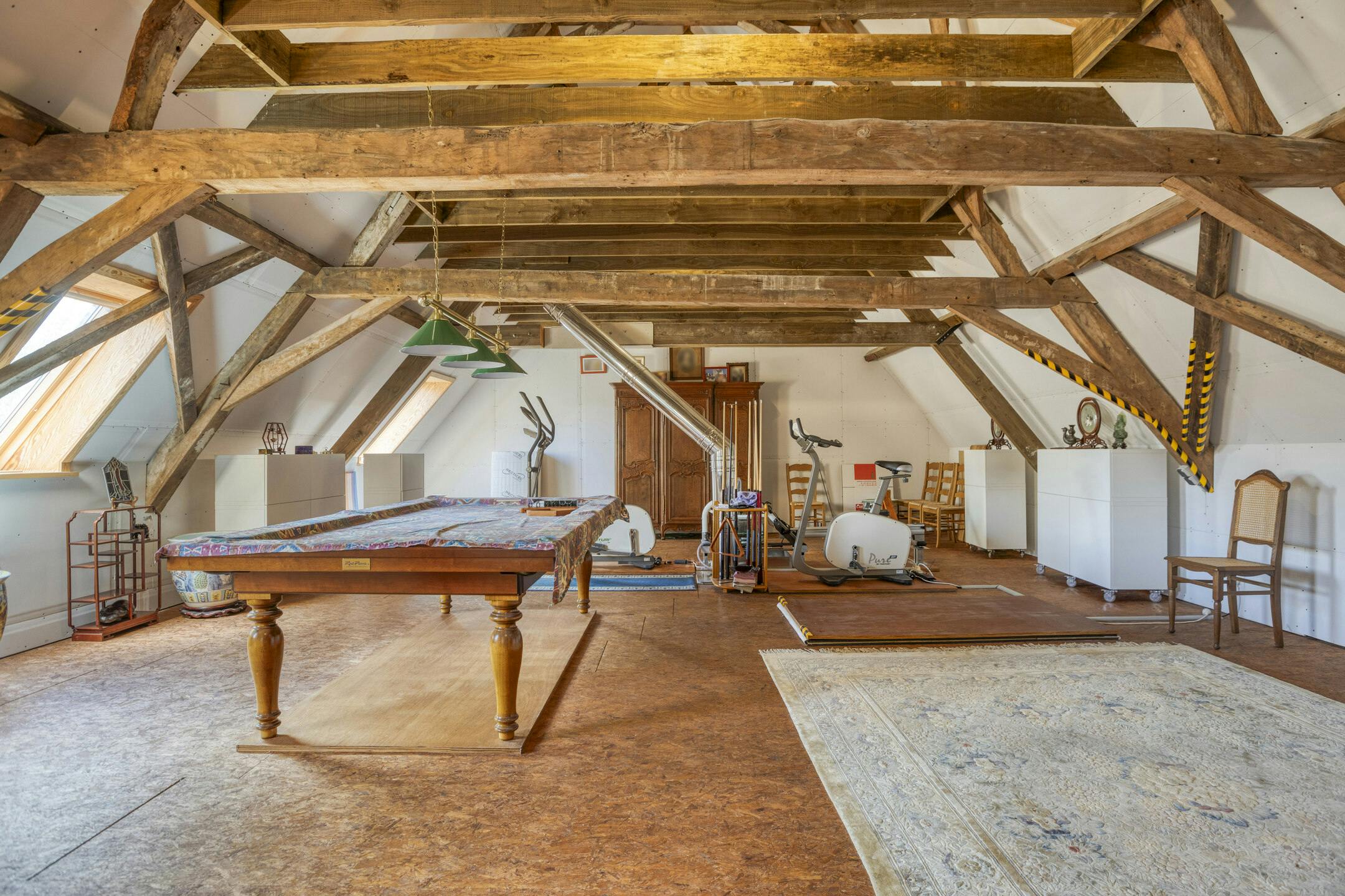 Ruime, energiezuinige woning met bijgebouw op 1.700m² in Beauvoorde. foto 9