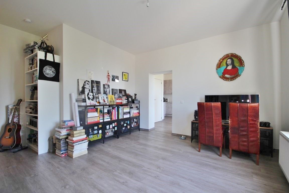 Duplexappartement op wandelafstand van het openbaar vervoer foto 2