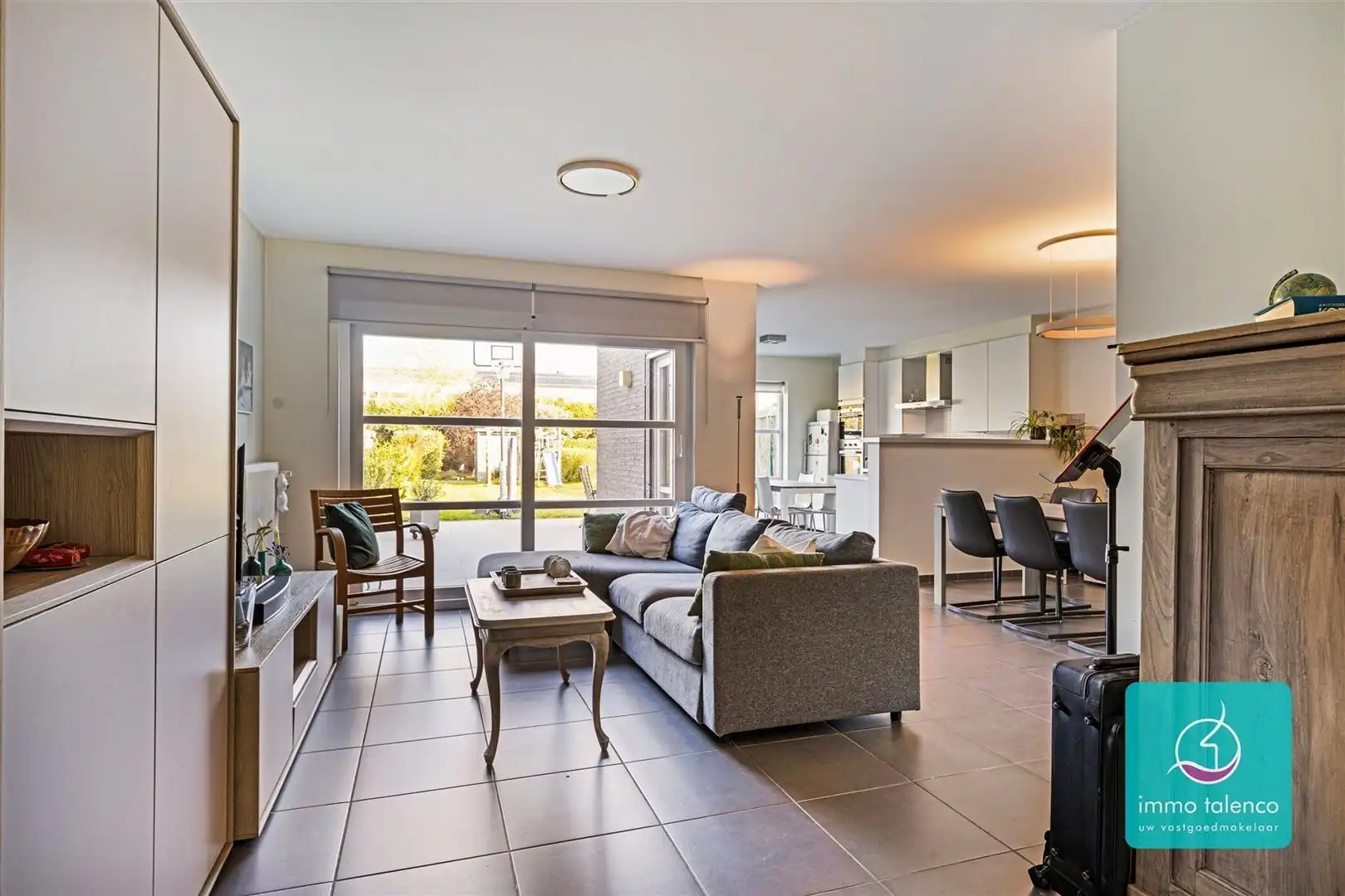 Instapklare woning - 3 slpks - garage - terras - tuin foto 3