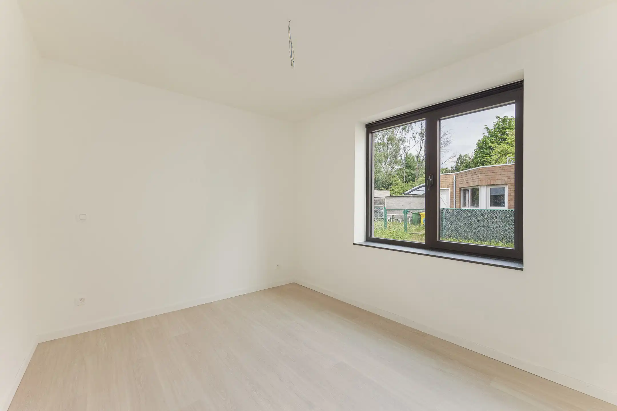 Nieuwbouw gelijkvloers appartement met tuin en terras foto 12