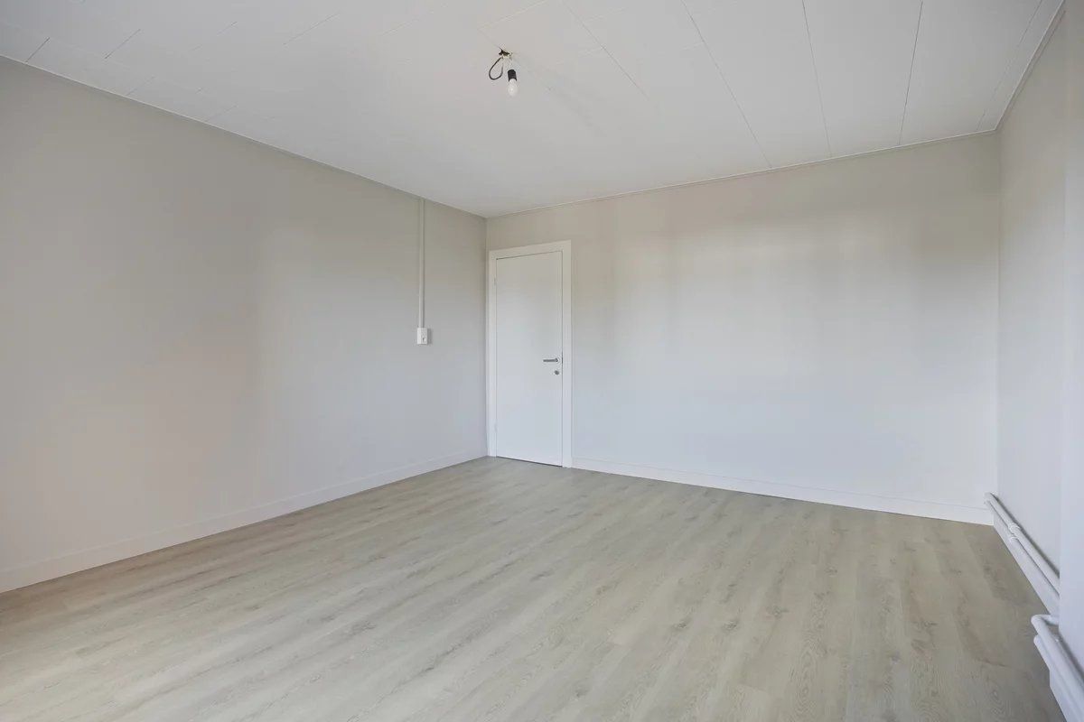 GERENOVEERDE INSTAPKLARE WONING MET 3 SLPK'S IN KESSELT (LANAKEN) foto 24