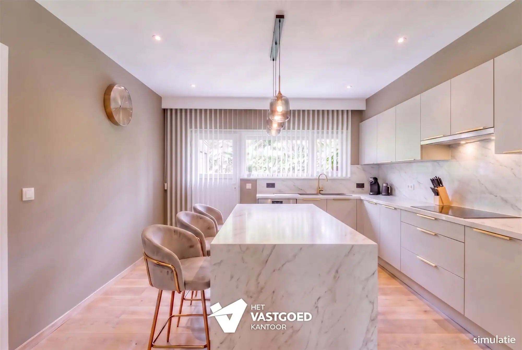 TE RENOVEREN KNUSSE WONING MET TUIN VAN 48A90CA EN LOODS EN GARAGE TE KAGGEVINNE foto 11