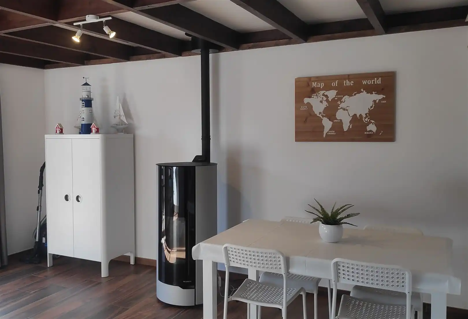 Mooi bemeubelde woning foto 4