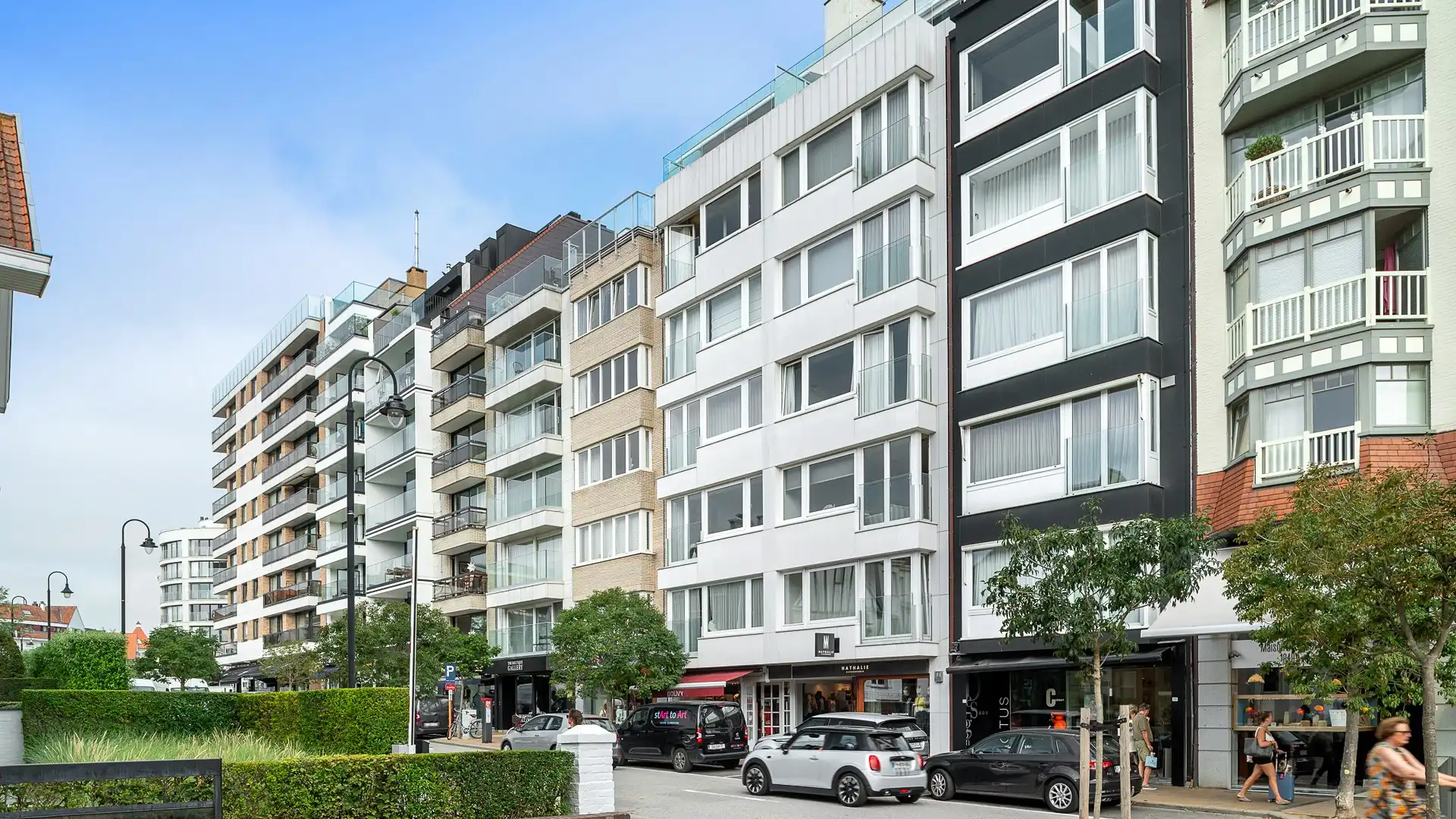 Ruim appartement 3 slaapkamers met zonnig terras te Zoute. foto 17