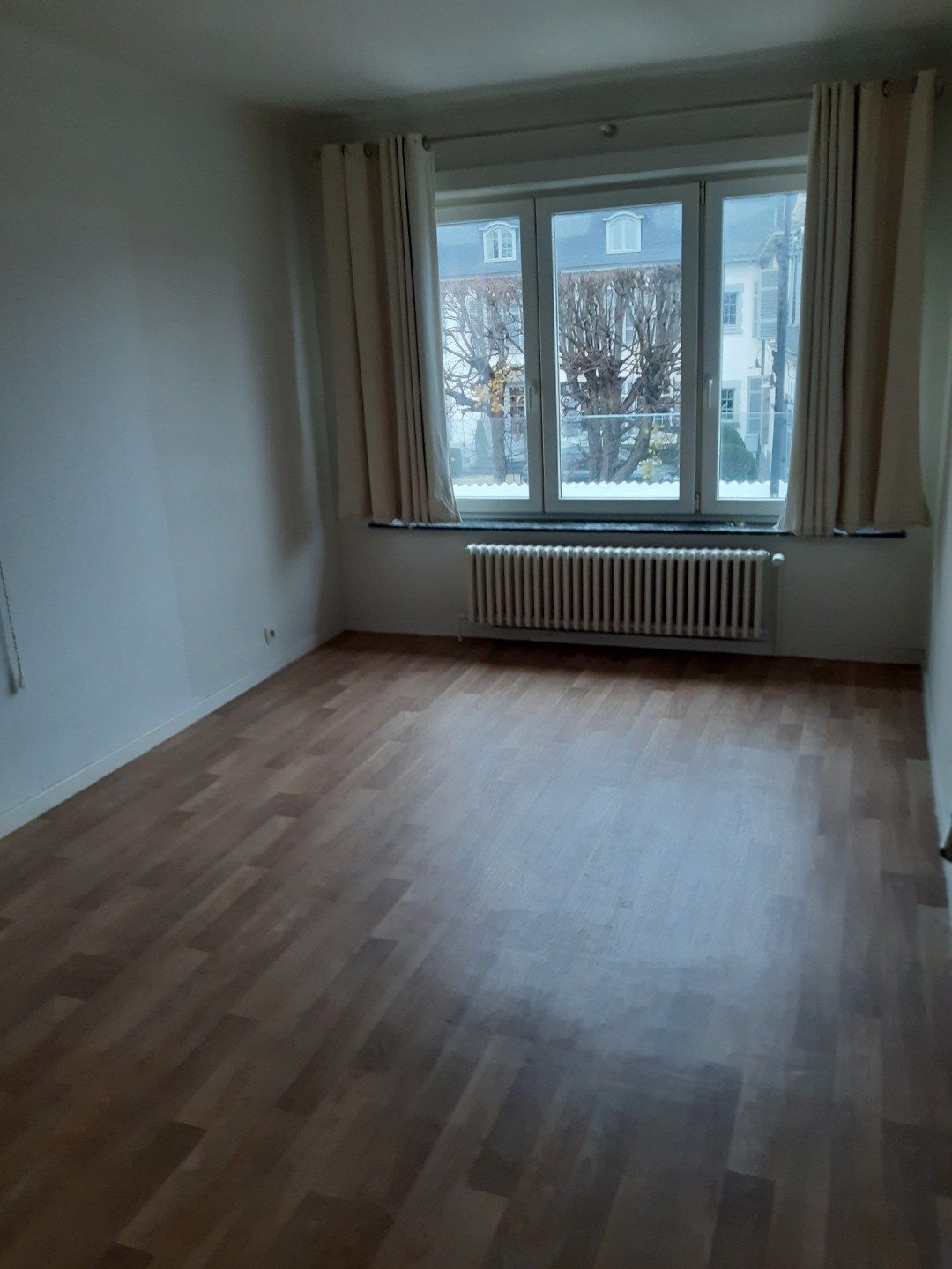 Ruim appartement in centrum Eine. foto 12