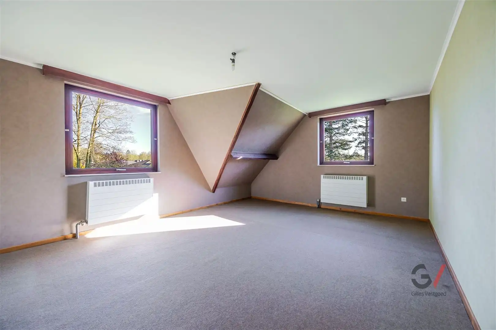 Woning met veel potentieel en karakter foto 17