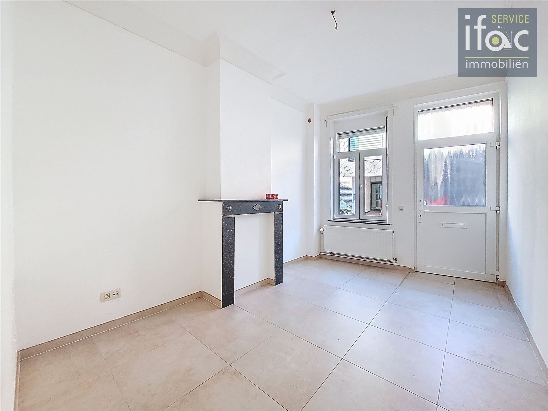 Gezellige rijwoning met tuin in hartje Tervuren foto 2