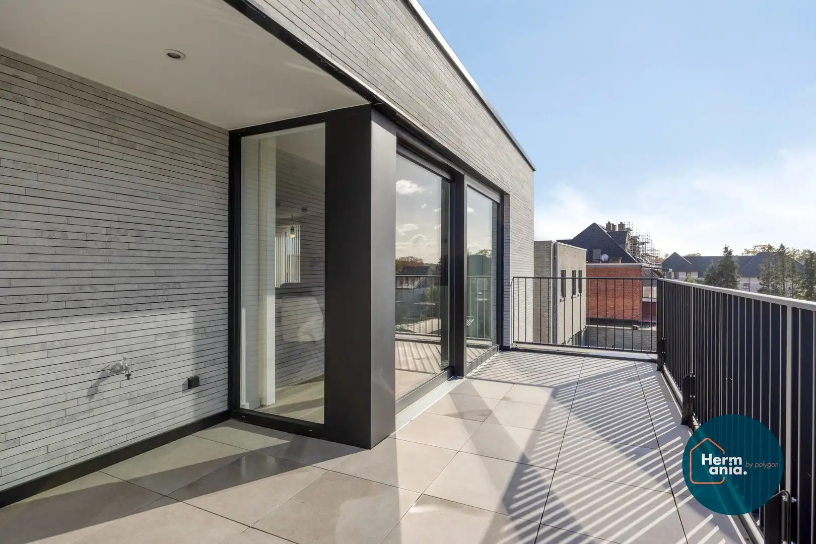 Prachtig nieuwbouwappartement met ruim terras. foto 17