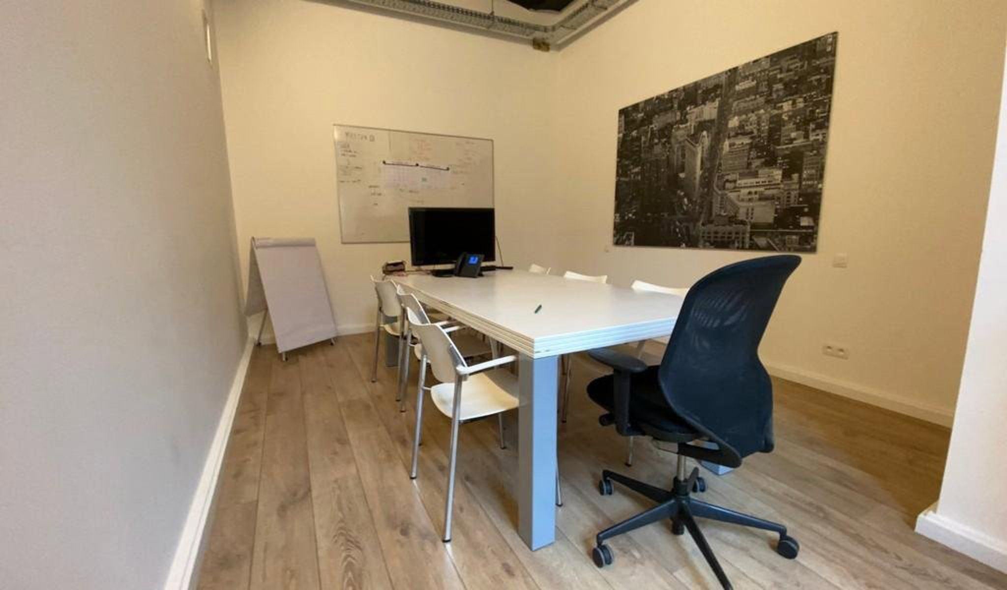 Modern en Instapklaar Kantoor  foto 3