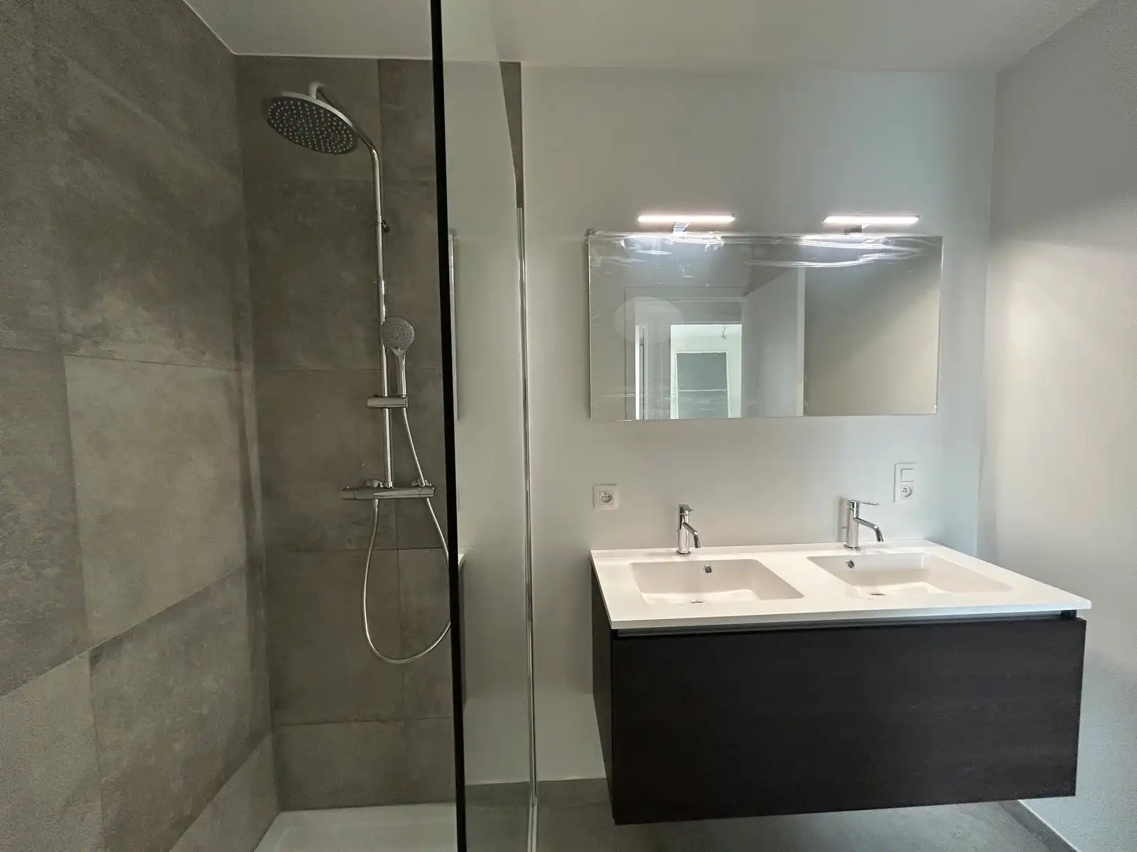 Nieuwbouwappartement met 2 slaapkamers en autostaanplaats foto 22