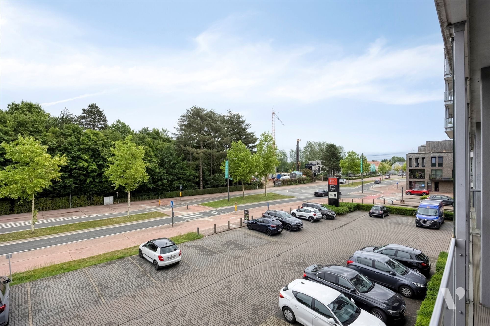 Instapklaar appartement met 2 slaapkamers, terras en autostaanplaats in Hasselt (Rapertingen) foto 19