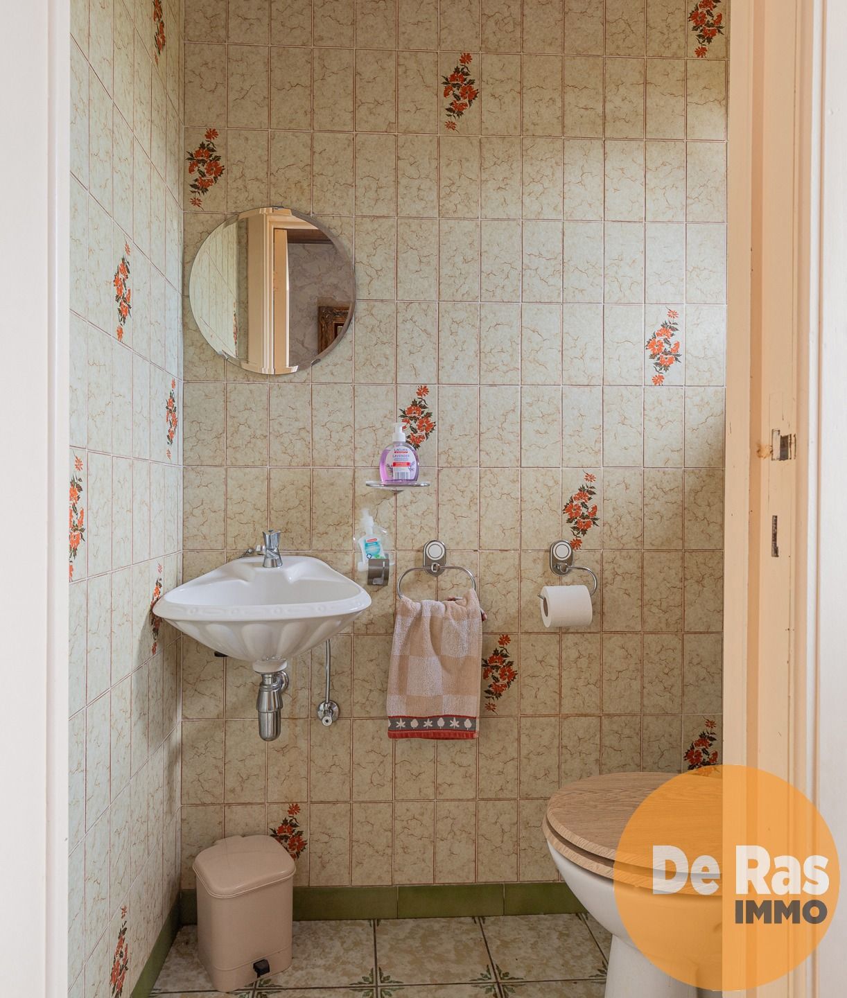 MOERBEKE - Goed onderhouden 4-gevelwoning nabij het station foto 21