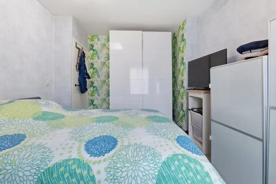 ENERGIEZUINIGE GEZINSWONING MET 3 SLKS, TERRAS EN TUIN IN TONGEREN foto 16