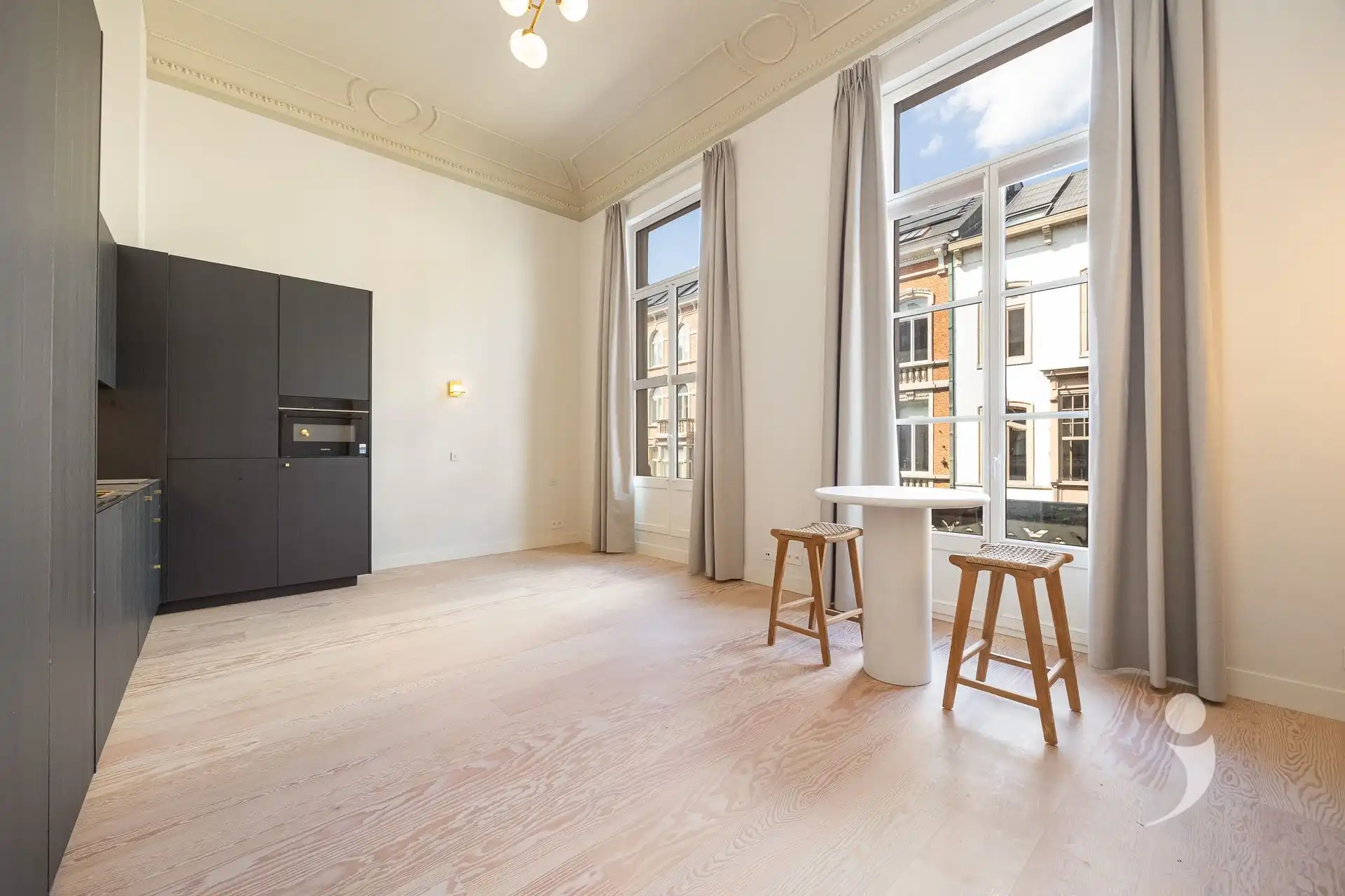 Exclusief gerenoveerd studio op toplocatie in Leuven foto 3