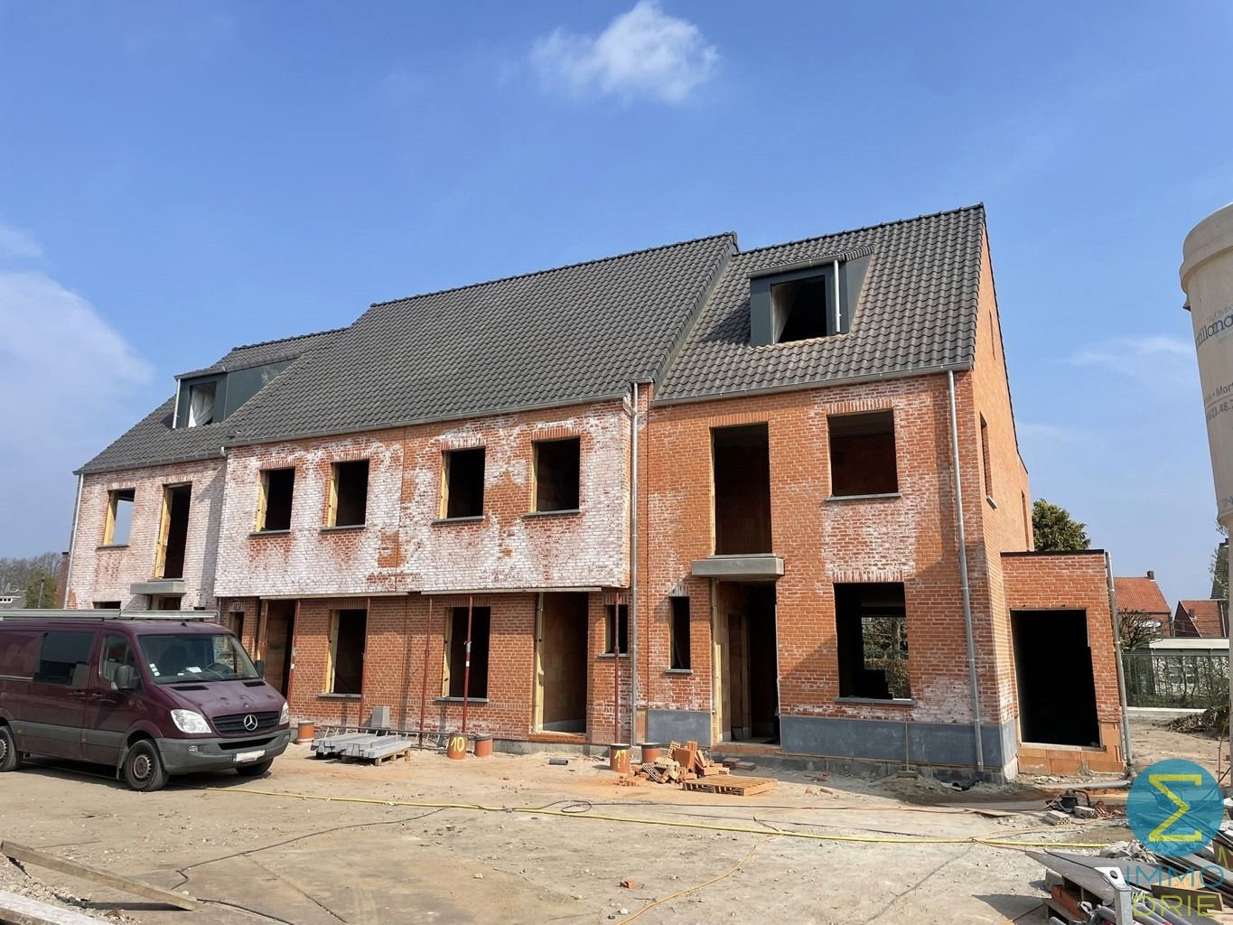 Huis te koop foto {{pictureIndex}}