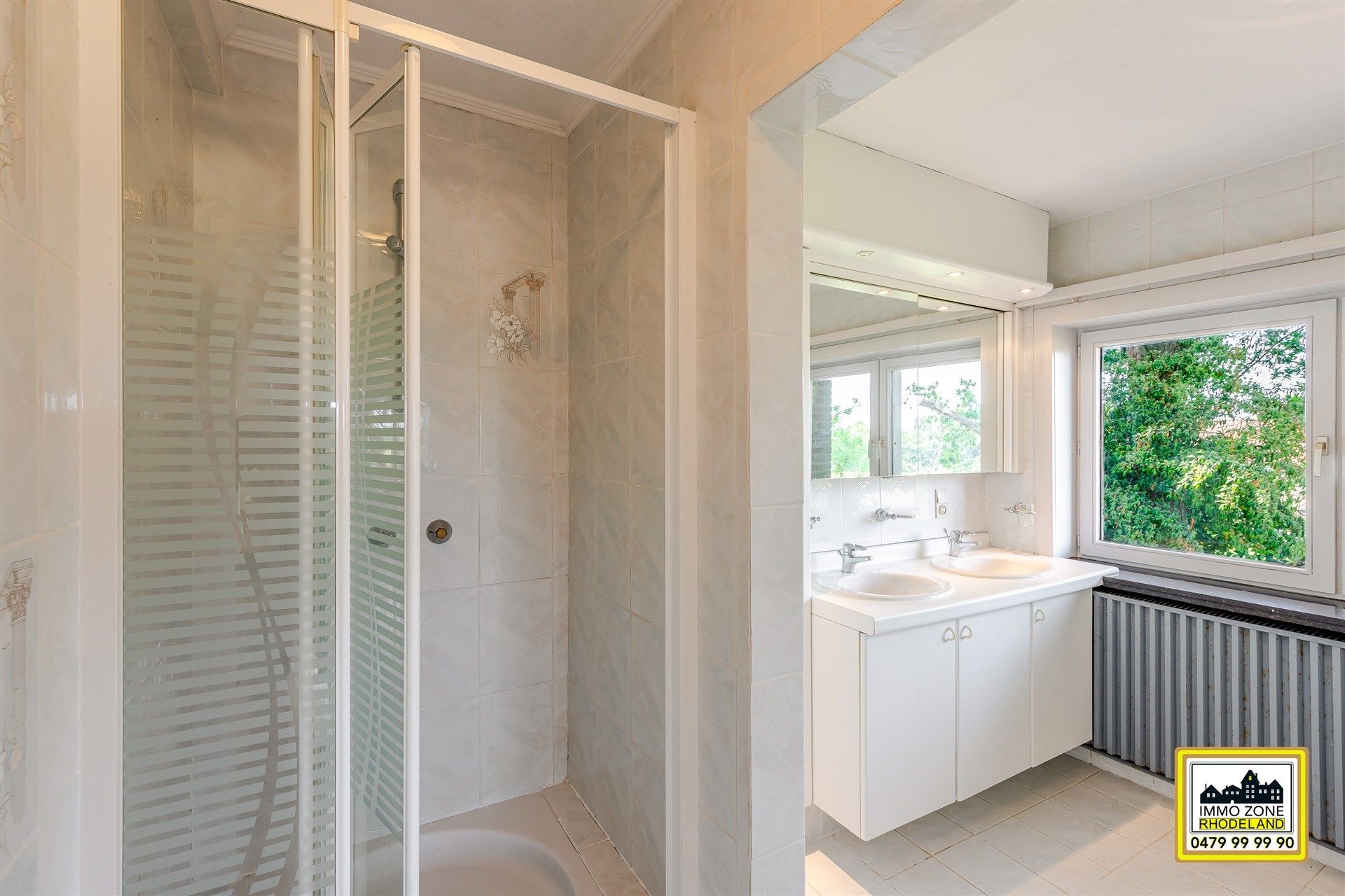 Exclusieve villa met prachtige tuin foto 23