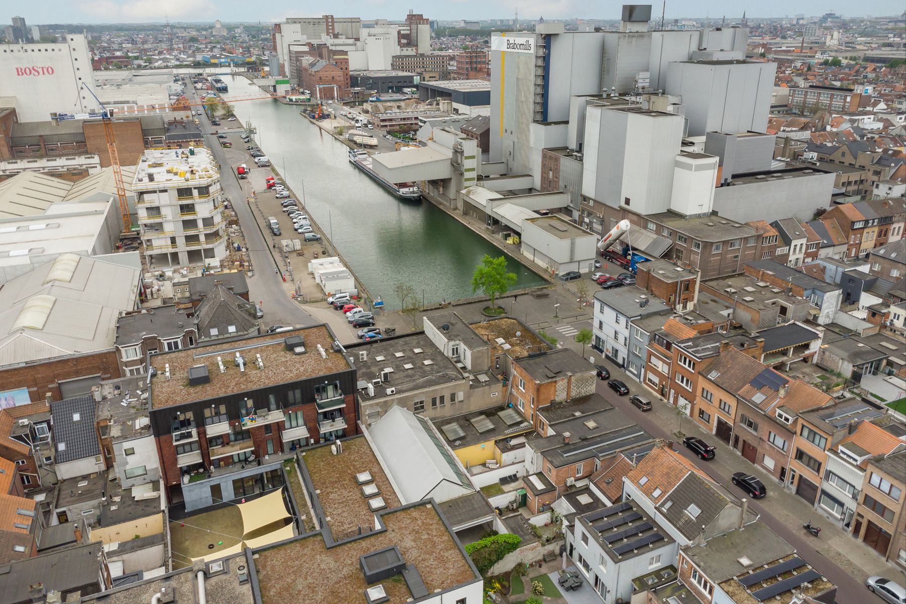 Instapklaar kantoorgebouw te koop in Merksem foto 61