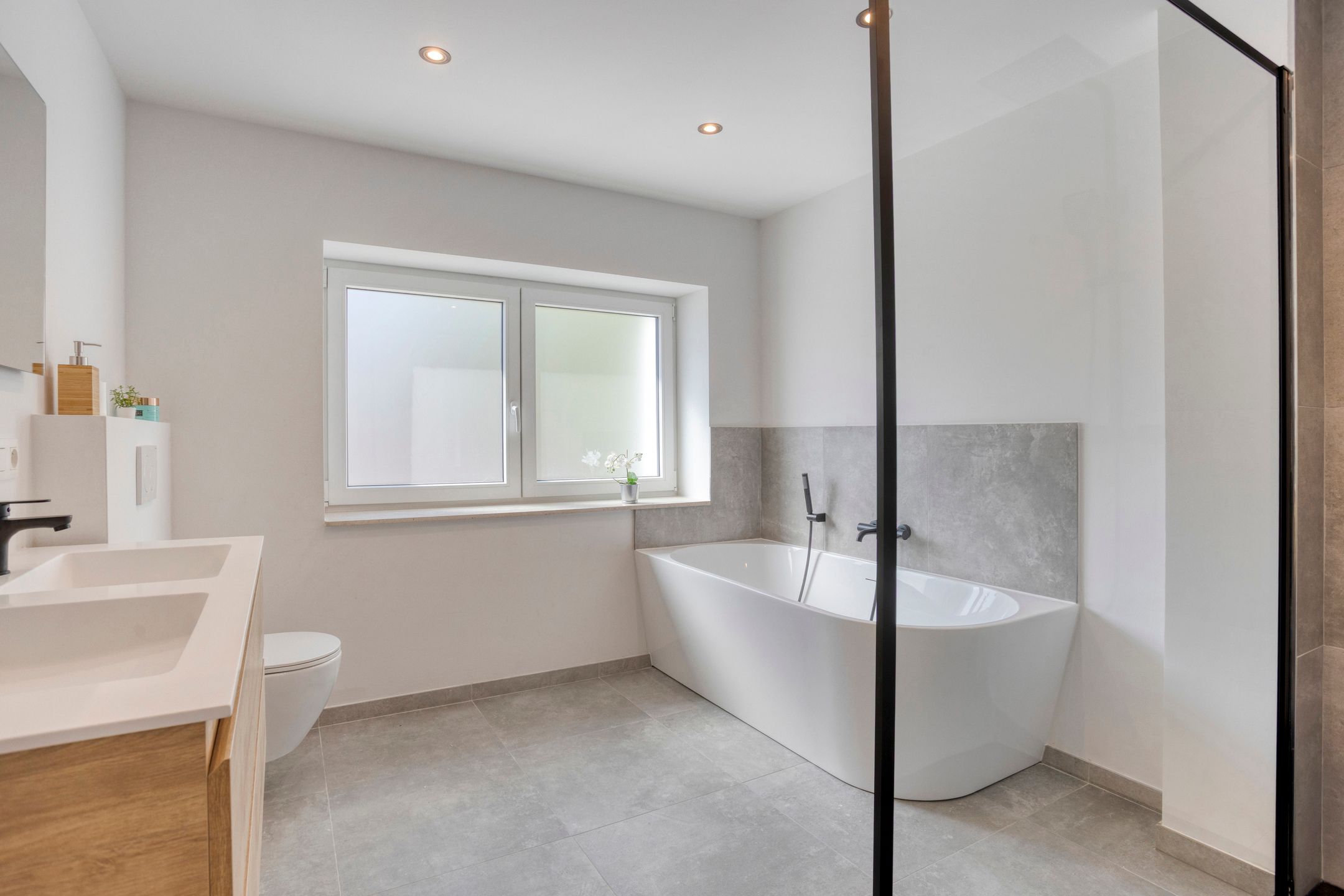 Zeer ruime, energiezuinige woning te Boutersem foto 12