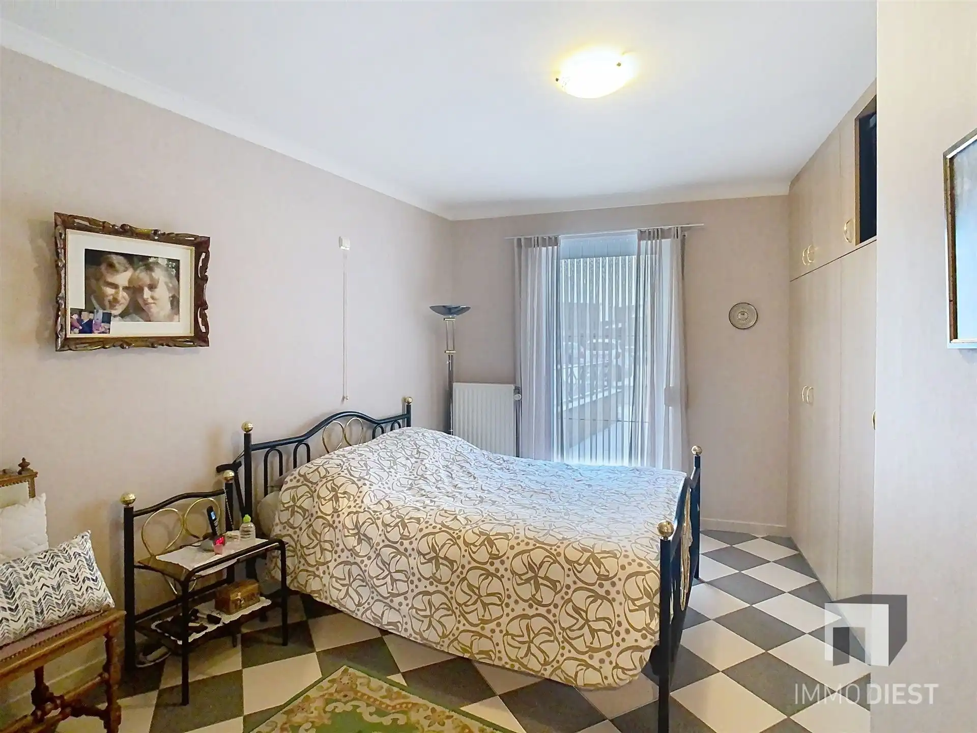 Topligging: gelijkvloers appartement mét garage en kelder foto 25