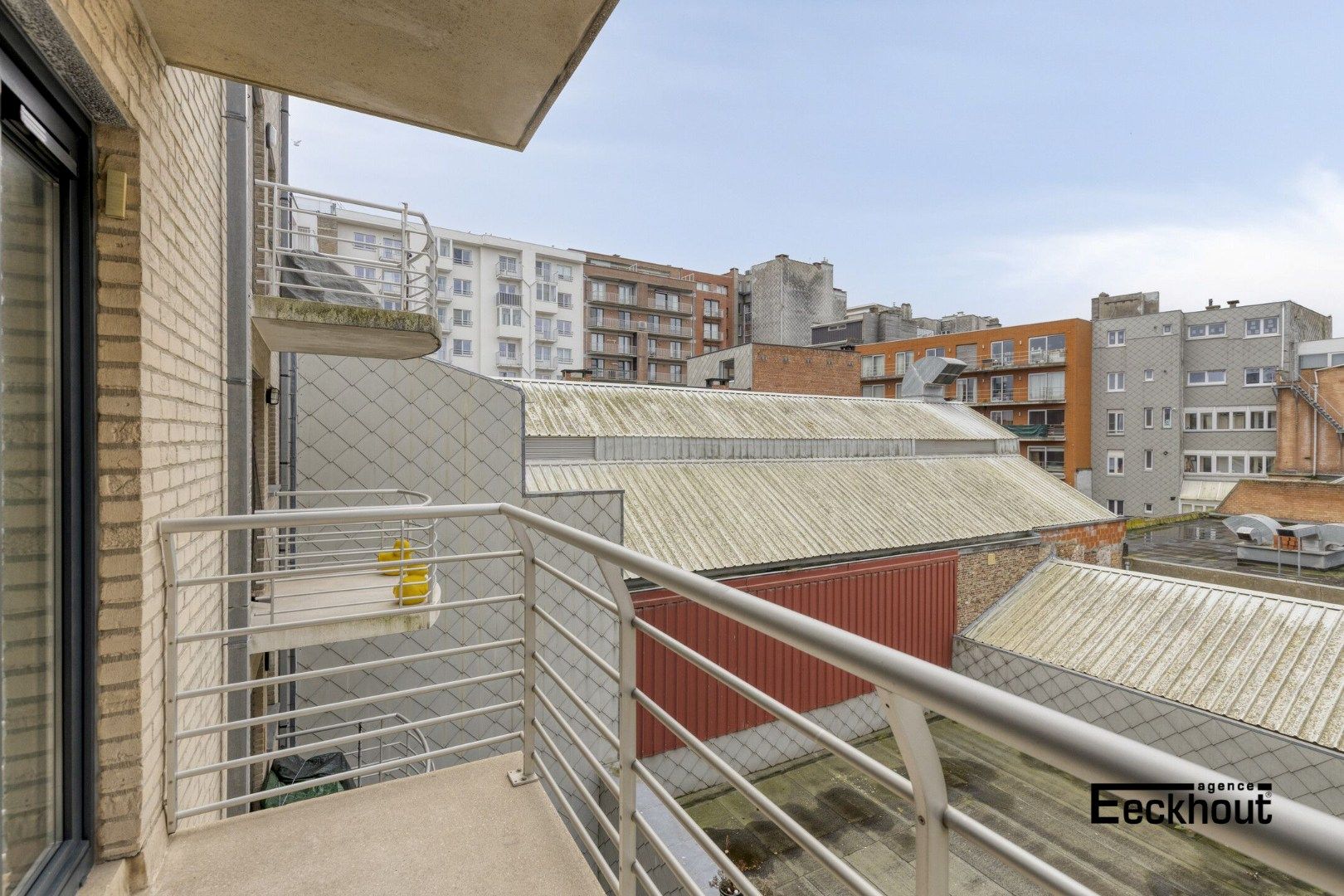 Modern lichtrijk appartement in het hartje van Oostende! foto 12