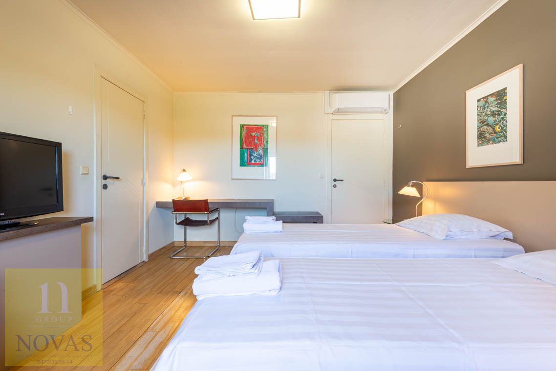 Authentiek handelspand / hotel met restaurant, feestzaal en mooie tuin op ideale locatie. foto 18