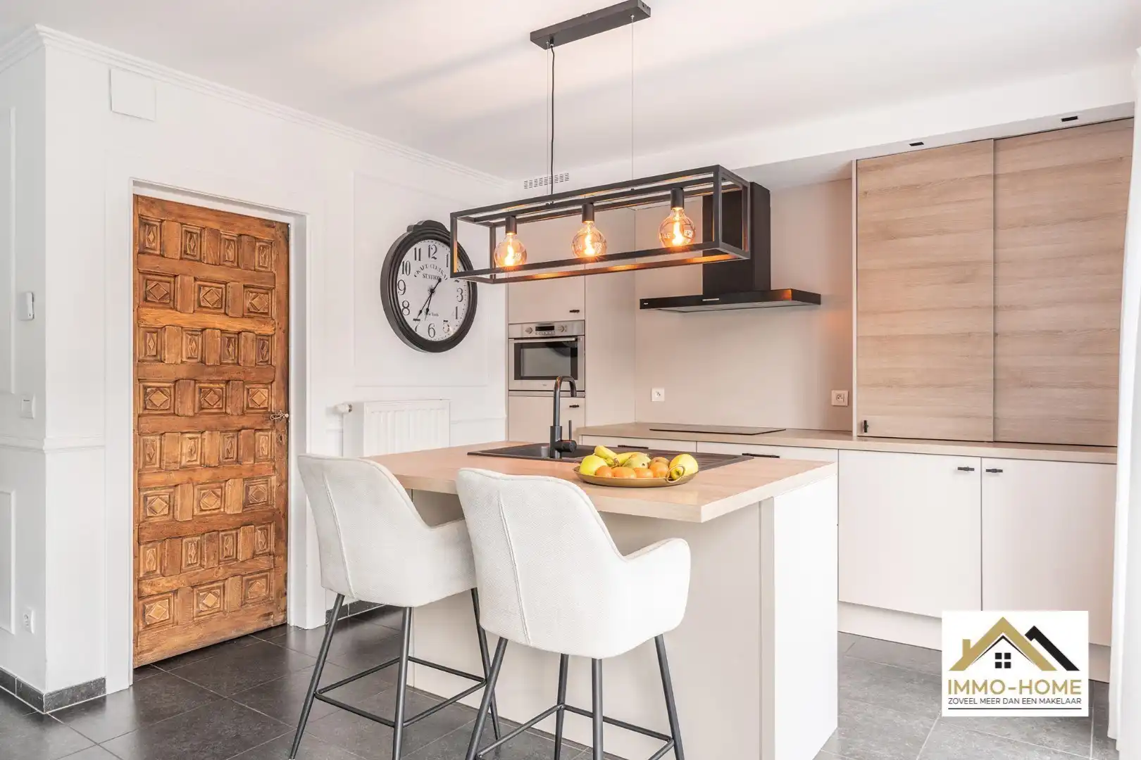 Instapklare HOB in Gent, deelgemeente Oostakker met zwembad foto 4